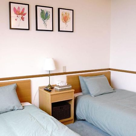 Refre Hotel Мёко Экстерьер фото