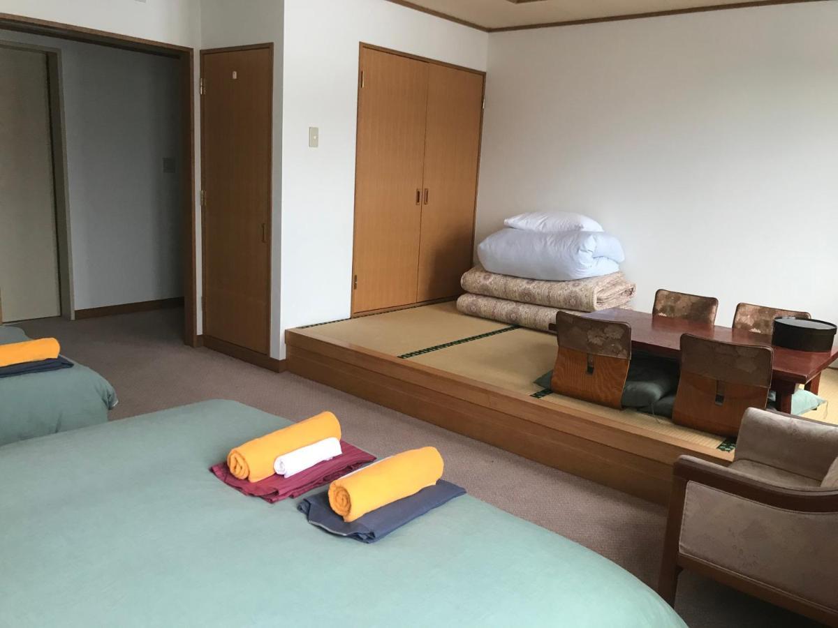 Refre Hotel Мёко Экстерьер фото