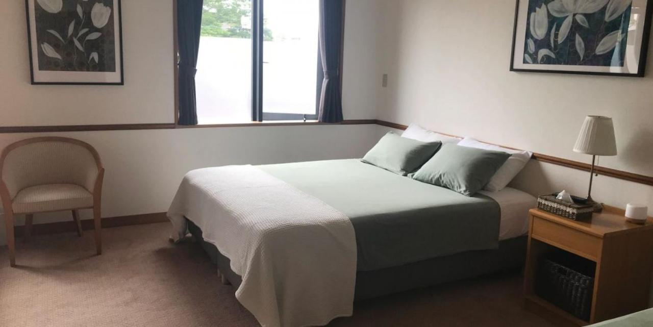 Refre Hotel Мёко Экстерьер фото